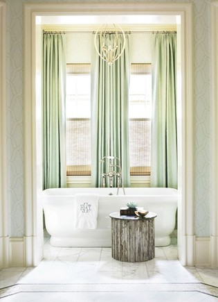 mint-green-bahtroom.jpg