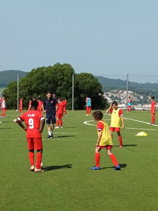 Não me canso disto futebol1.jpg