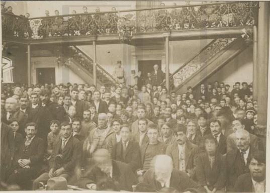 aspeto da assistencia em dia de extração da lota