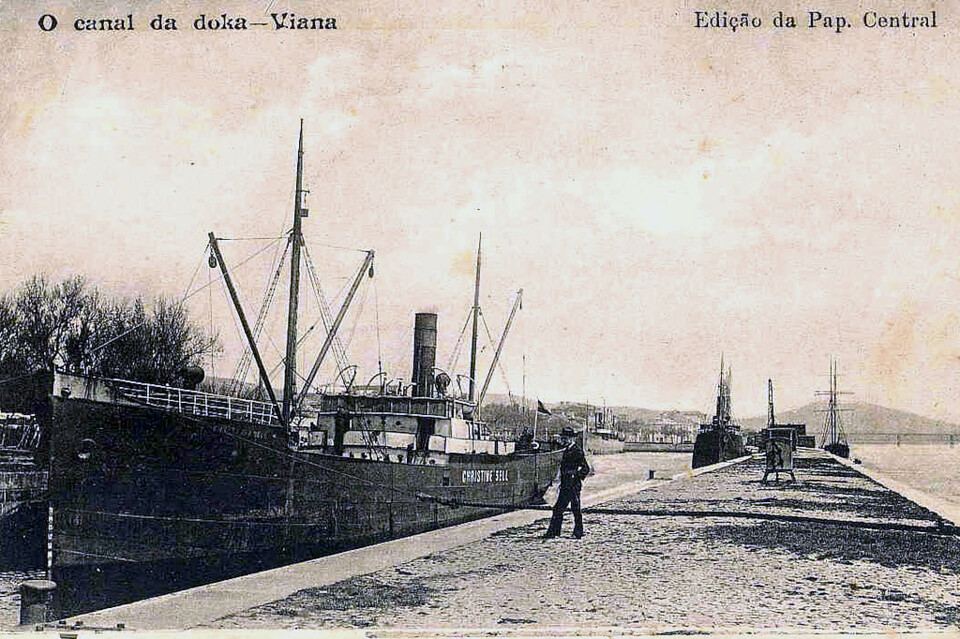 Antiga doca comercial Viana (4).jpg