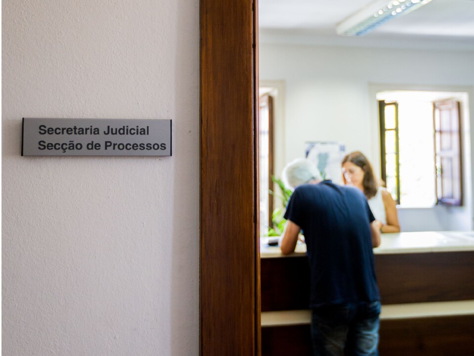 “Olhar para as mãos e vê-las cheias de nada não é vida”