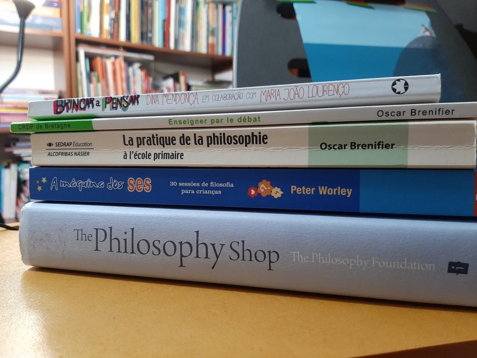 R0q5VMNH.jpg