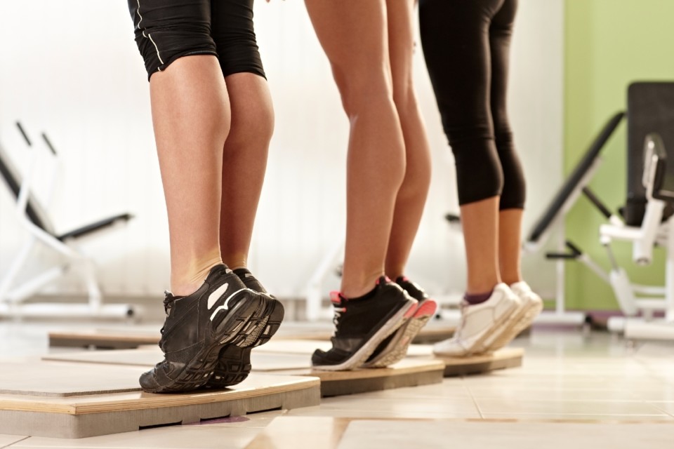 bigstock-muscular-female-calves-exercis-35817347.j bigstock-muscular-female-calves-exercis-35817347.j