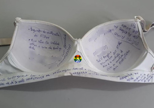 HD Soutien com mensagens escritas saídas da pris