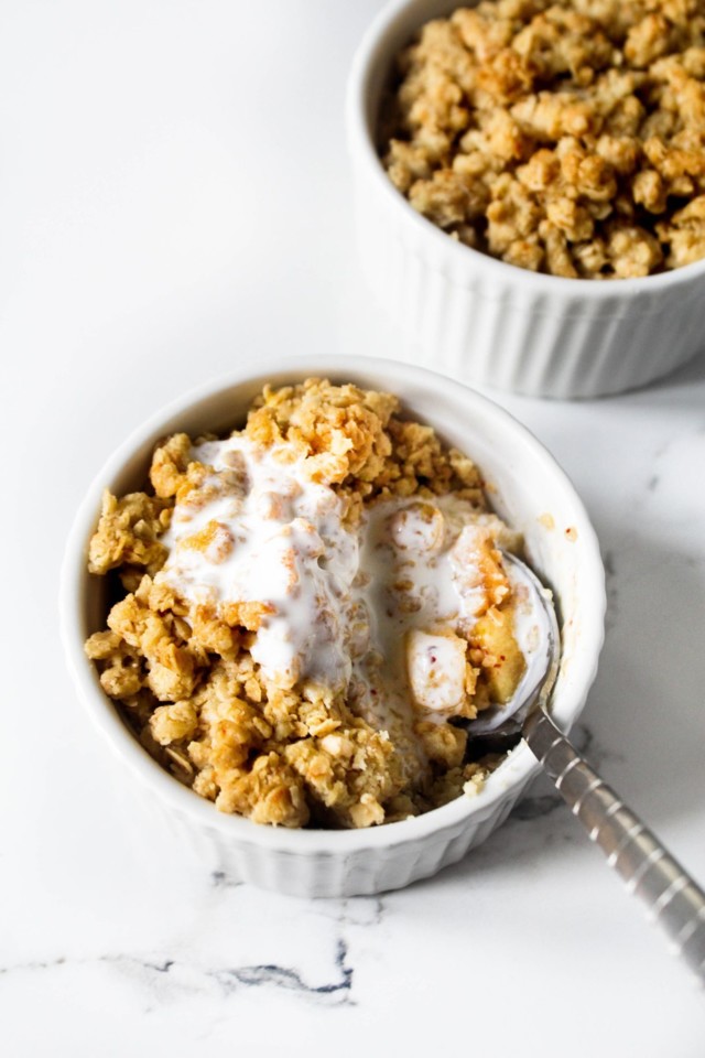 Small-batch-apple-crumble-for-two-7-scaled.jpg