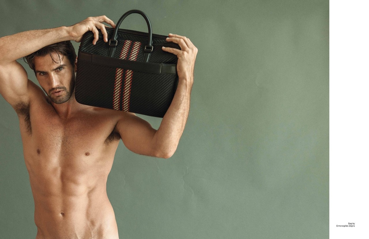 The Must-Have Bags List featuring Mitchell Wick | DA MAN 