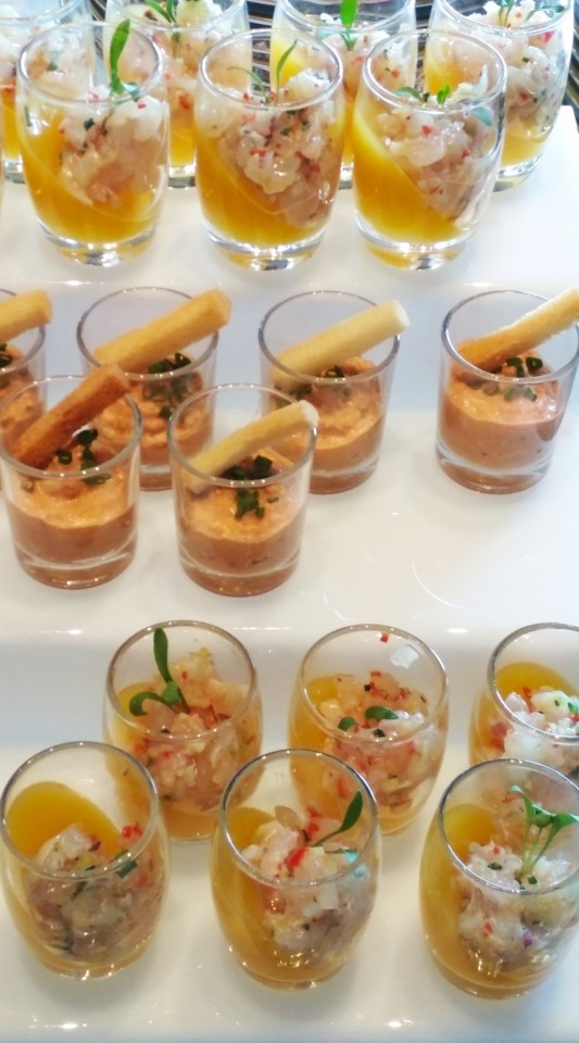 Tártaro de Dourada com Gelatina de Maracujá e Yuzu e Pressé de Caranguejo do Four Seasons Hotel Ritz Lisboa Tártaro de Dourada com Gelatina de Maracujá e Yuzu e Pressé de Caranguejo do Four Seasons Hotel Ritz Lisboa