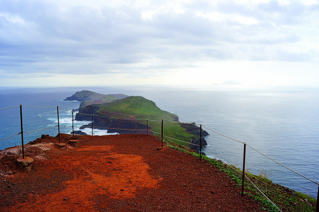 Açores: os moinhos de vento da ilha do Pico - Portugal - SAPO