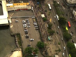 Barcas - Filas eram grandes na esta&ccedil;&atilde;o de Ararib
